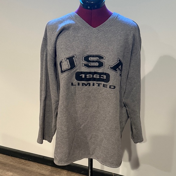 The Limited Charcoal Long Sleeve Tee - Picture 1 of 3